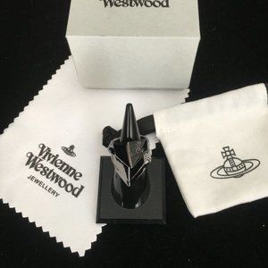Vivienne Westwood Knuckleduster Ring in Silver